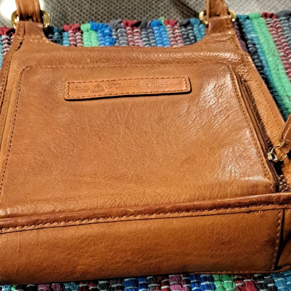 VINTAGE Fossil Tan Leather Satchel Bag